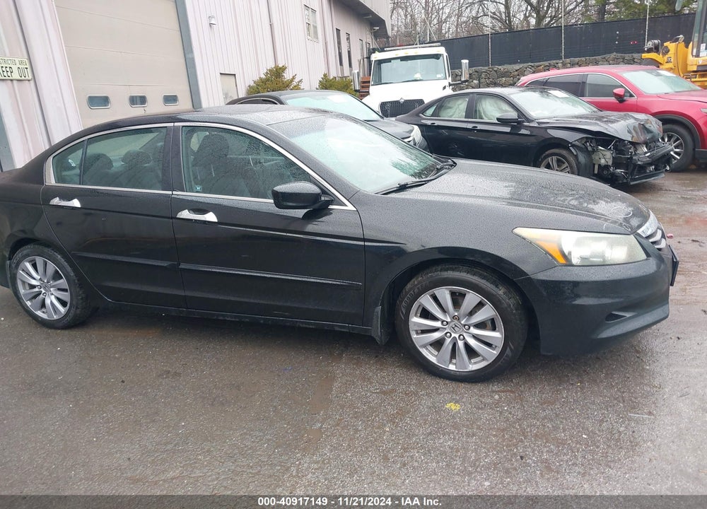 2011 HONDA ACCORD 3.5 EX-L VIN: 1HGCP3F8XBA013747