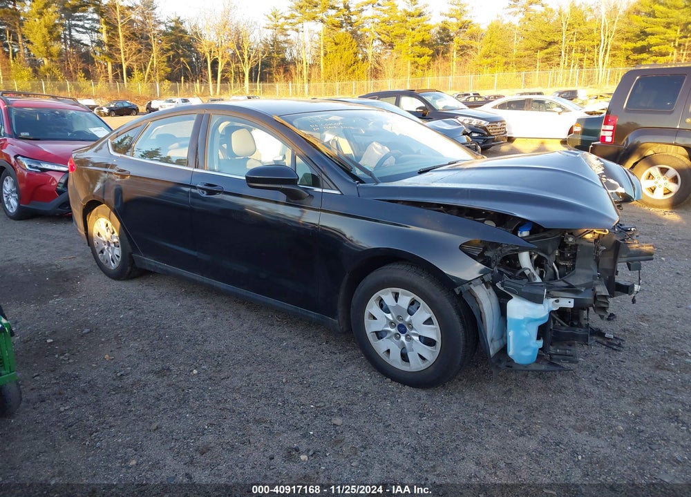 2014 FORD FUSION S VIN: 3FA6P0G7XER339600