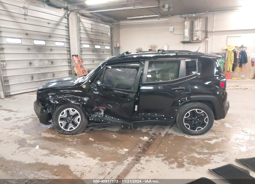 2016 JEEP RENEGADE TRAILHAWK VIN: ZACCJBCT3GPD29131