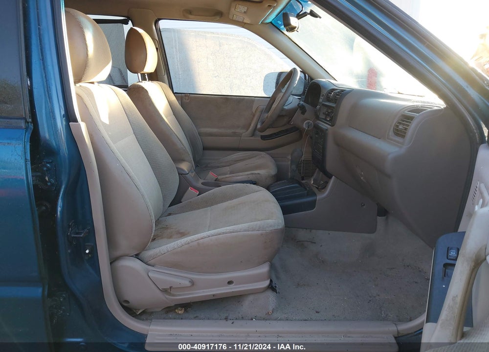 2000 HONDA PASSPORT EX/LX VIN: 4S6CK58W6Y4419460