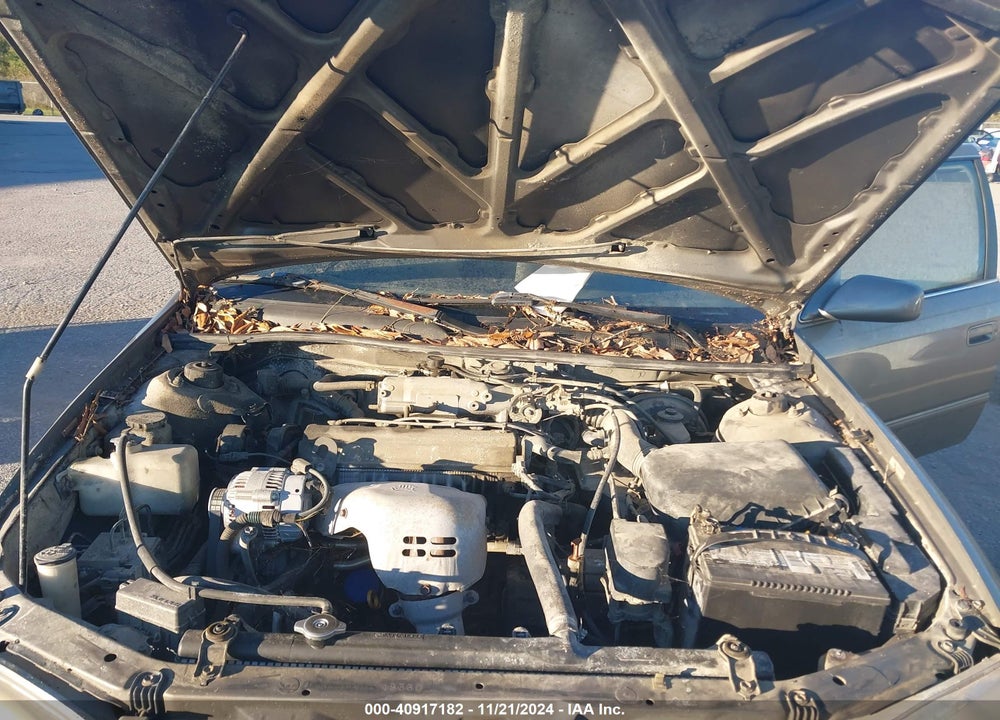 1998 TOYOTA CAMRY LE VIN: JT2BG22K4W0197450