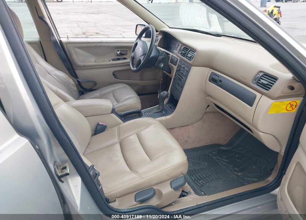 1999 VOLVO S70 VIN: YV1LS55A6X1589866