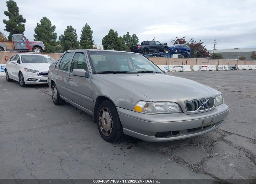 1999 VOLVO S70 VIN: YV1LS55A6X1589866