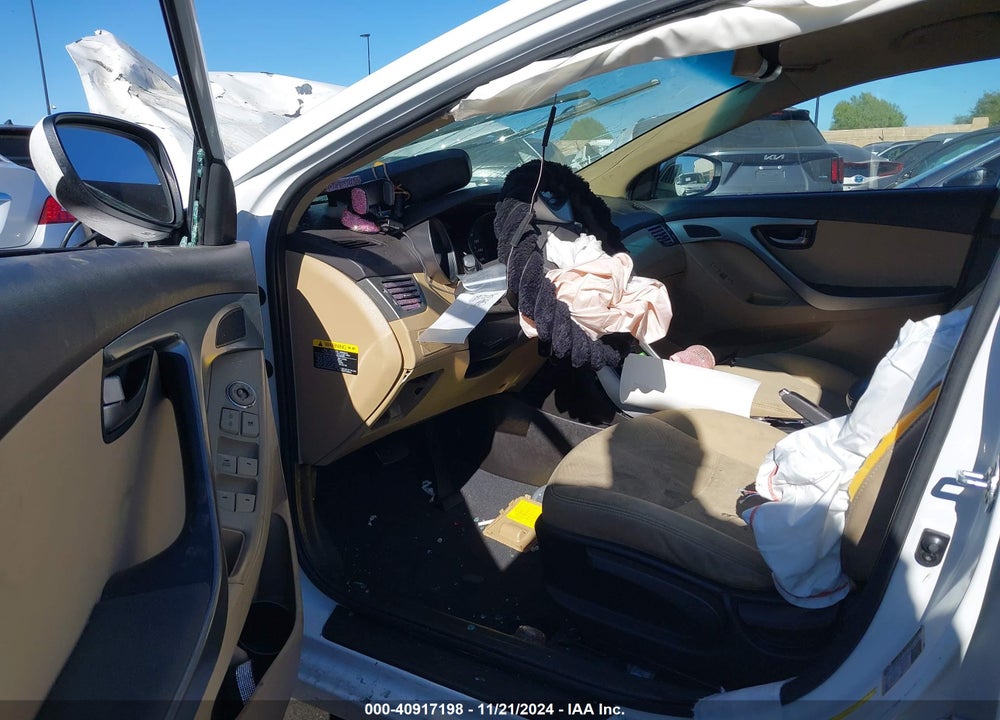 2013 HYUNDAI ELANTRA GLS VIN: 5NPDH4AE8DH152502