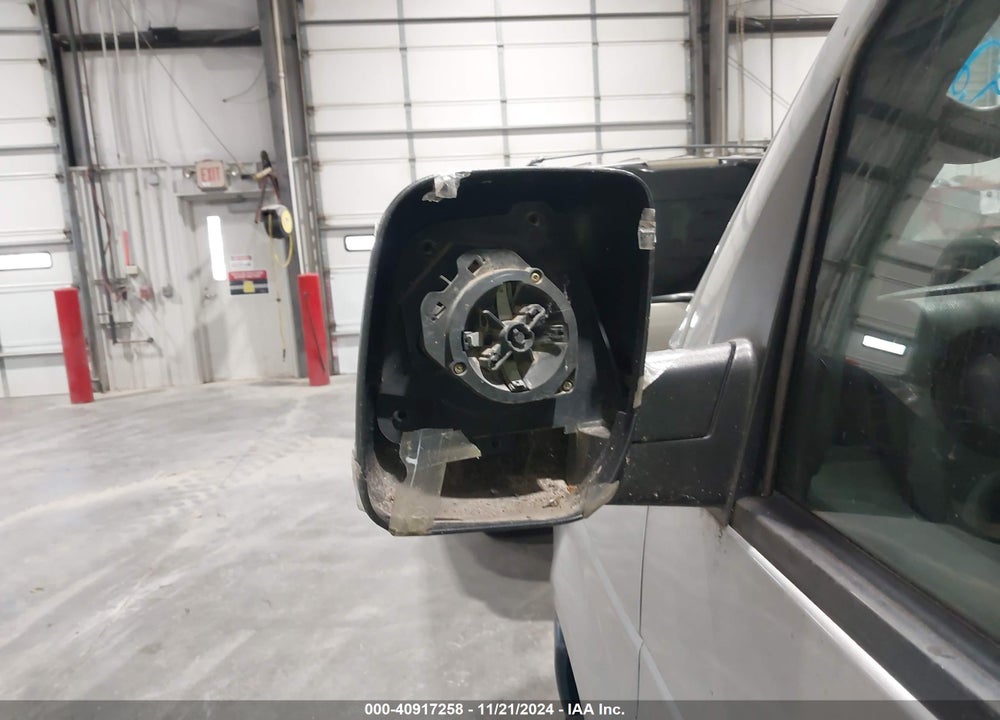 2011 FORD E-150 COMMERCIAL VIN: 1FTNE1EW4BDA66413