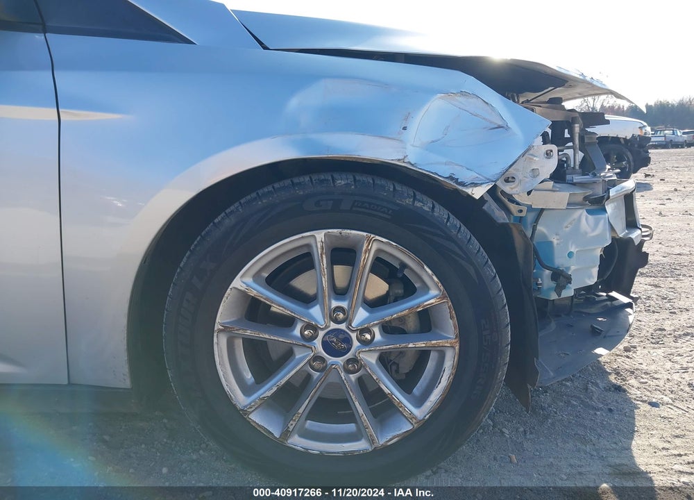 2017 FORD FOCUS VIN: 1FADP3K28HL338520