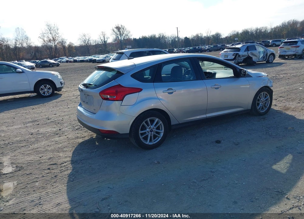 2017 FORD FOCUS VIN: 1FADP3K28HL338520
