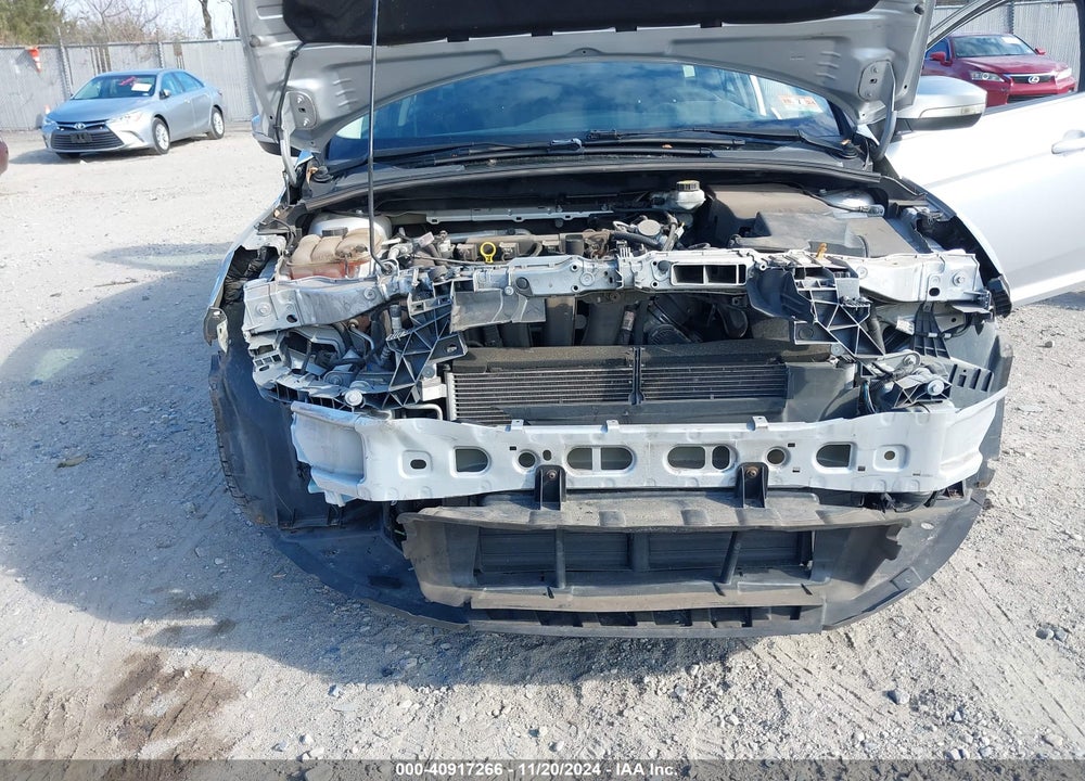 2017 FORD FOCUS VIN: 1FADP3K28HL338520