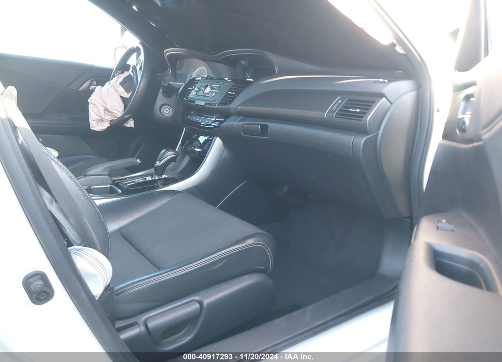 2017 HONDA ACCORD SPORT VIN: 1HGCR2F53HA118827