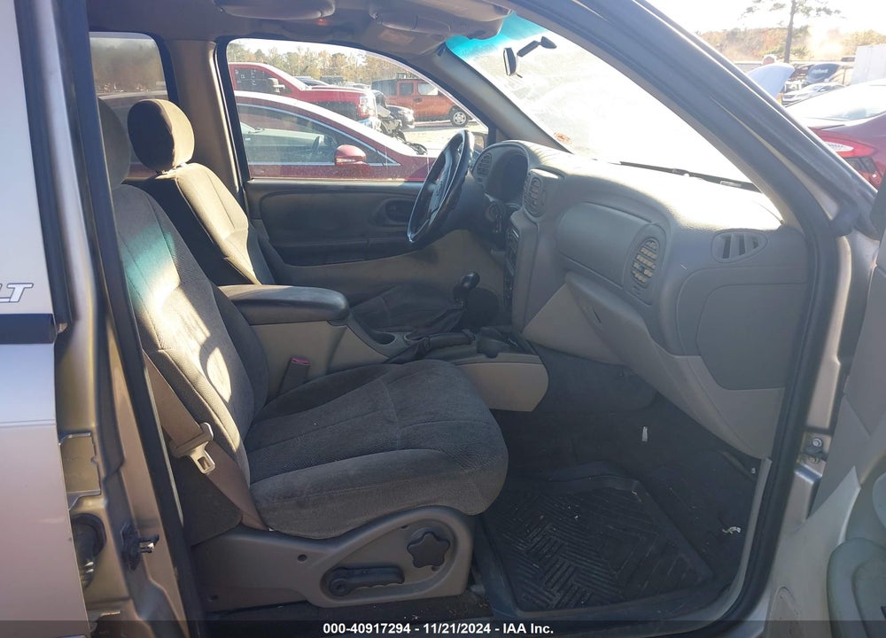 2003 CHEVROLET TRAILBLAZER LT VIN: 1GNDT13S432352509