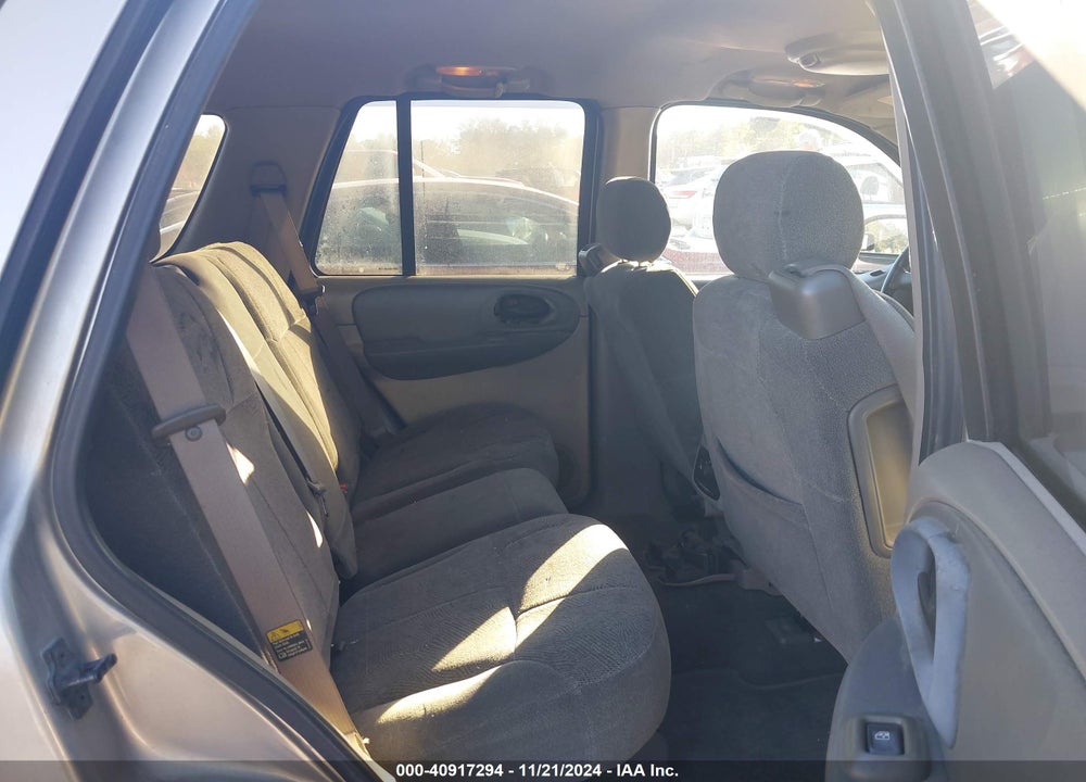2003 CHEVROLET TRAILBLAZER LT VIN: 1GNDT13S432352509