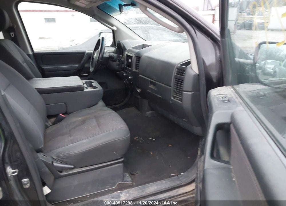 2009 NISSAN TITAN SE VIN: 1N6AA07D39N306598