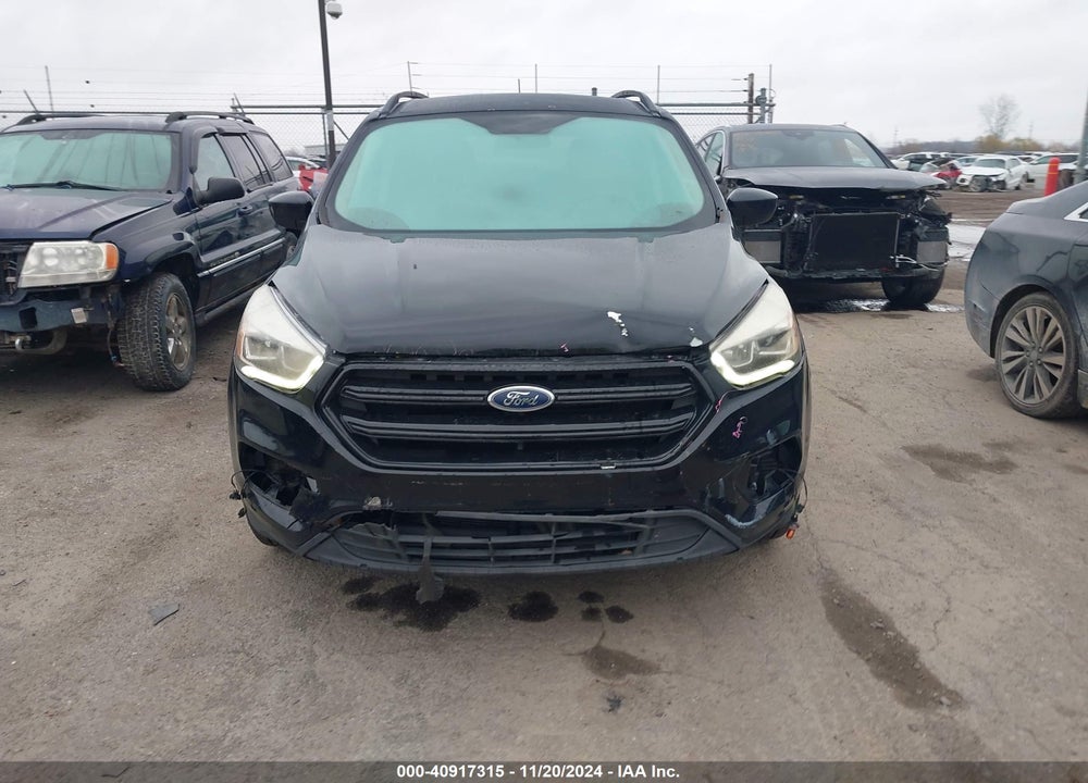 2018 FORD ESCAPE SEL VIN: 1FMCU0HD7JUA83490