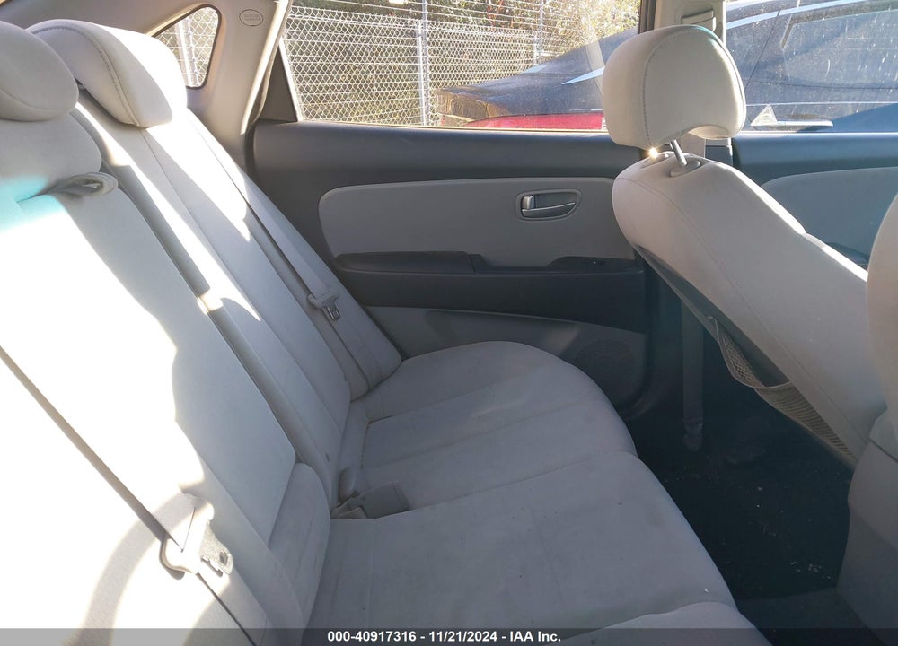 2009 HYUNDAI ELANTRA GLS VIN: KMHDU46D09U644218