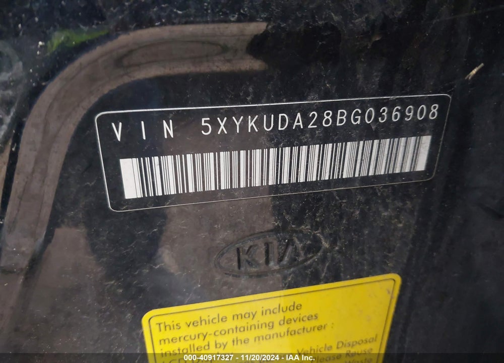 2011 KIA SORENTO EX V6 VIN: 5XYKUDA28BG036908