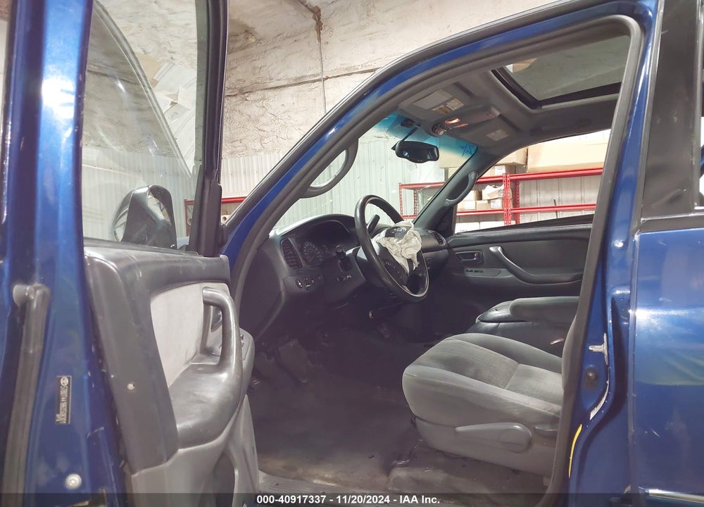 2006 TOYOTA TUNDRA SR5 V8 VIN: 5TBDT44186S508301
