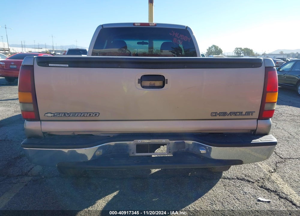 2001 CHEVROLET SILVERADO 1500 LS VIN: 2GCEC19T311400561