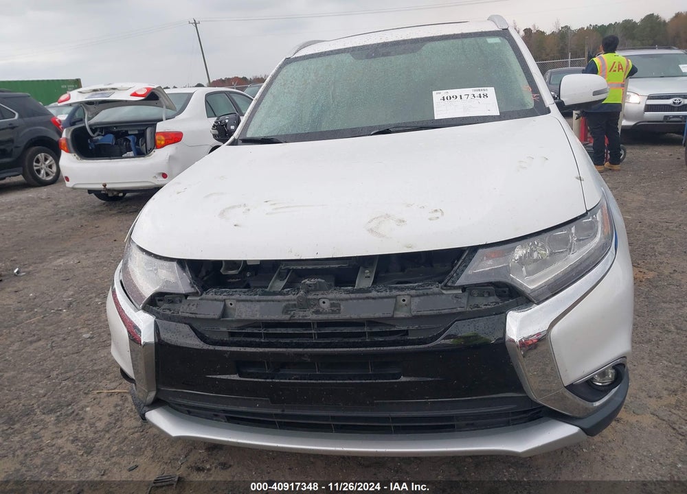 2018 MITSUBISHI OUTLANDER LE/SE/SEL VIN: JA4AD3A31JZ068236