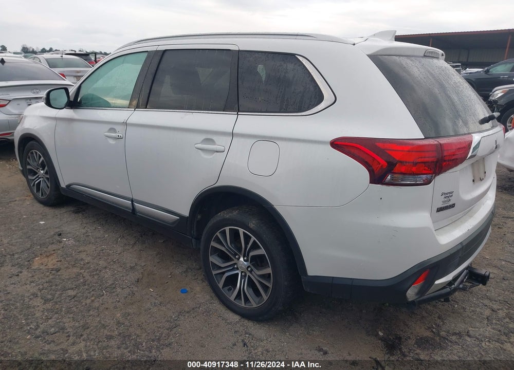 2018 MITSUBISHI OUTLANDER LE/SE/SEL VIN: JA4AD3A31JZ068236