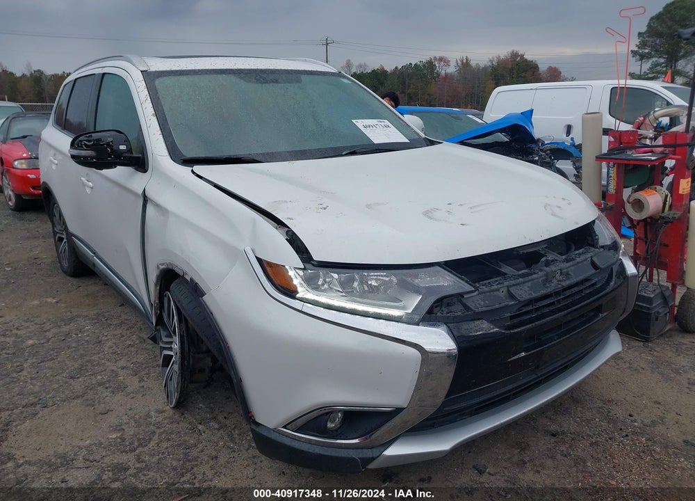 2018 MITSUBISHI OUTLANDER LE/SE/SEL VIN: JA4AD3A31JZ068236