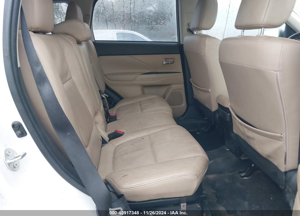 2018 MITSUBISHI OUTLANDER LE/SE/SEL VIN: JA4AD3A31JZ068236