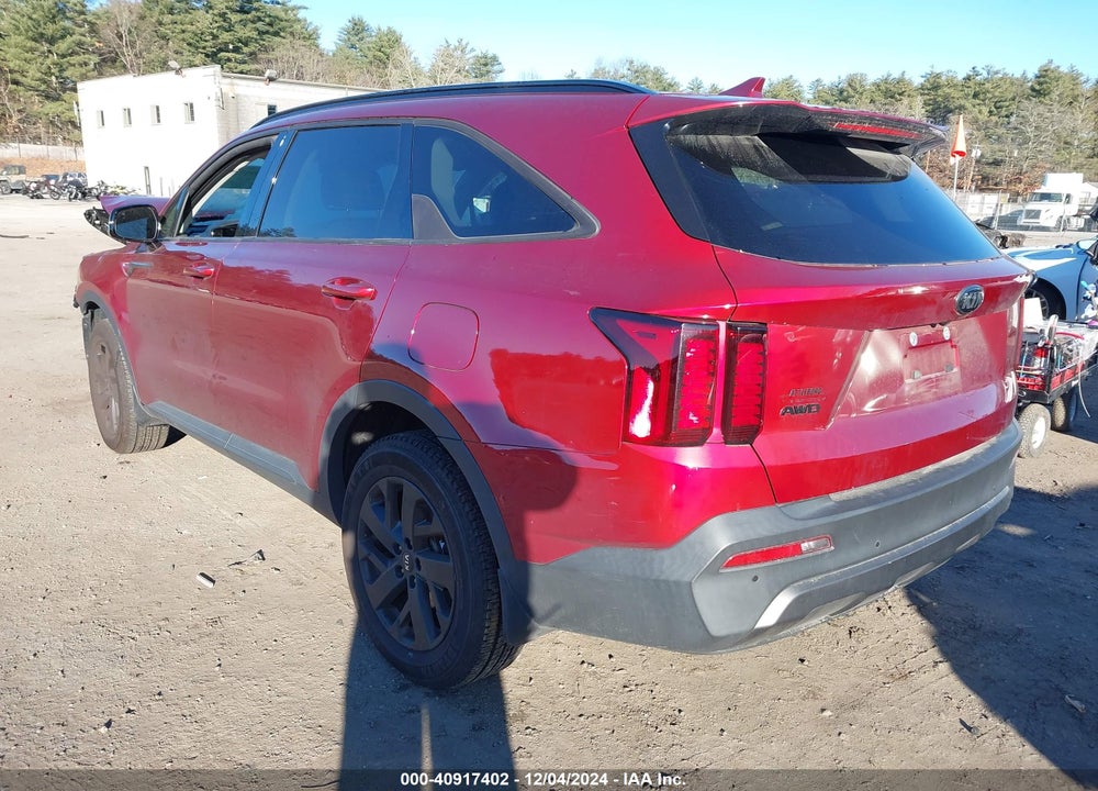 2021 KIA SORENTO S VIN: 5XYRLDLC3MG037166