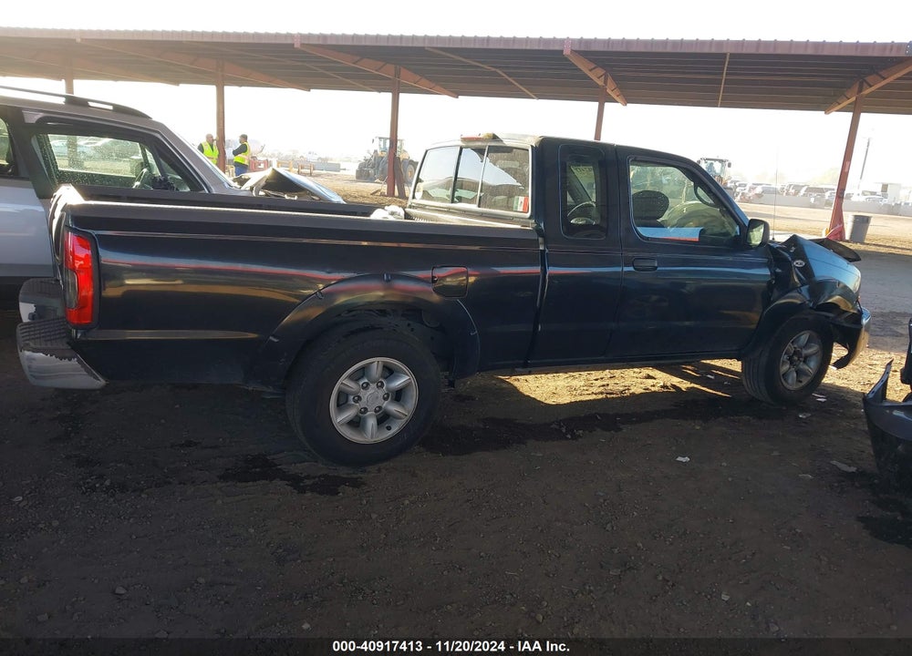 2002 NISSAN FRONTIER XE VIN: 1N6DD26S82C368452