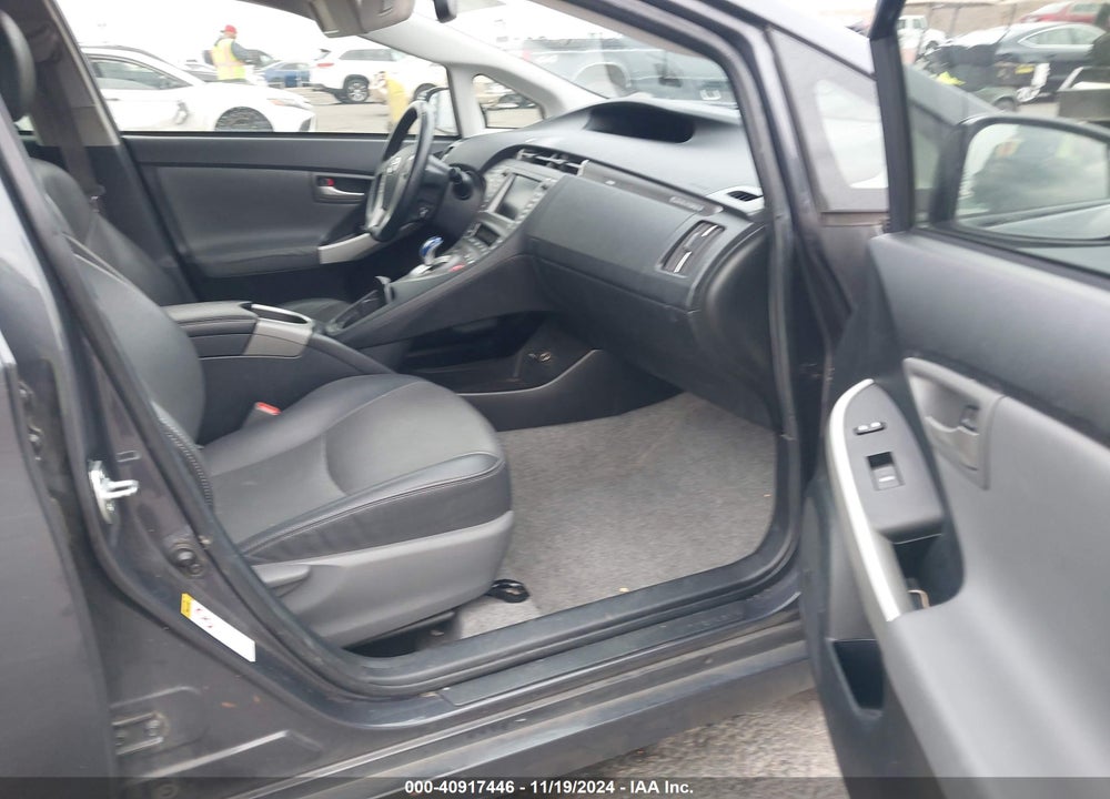 2014 TOYOTA PRIUS PLUG-IN ADVANCED VIN: JTDKN3DP8E3063159