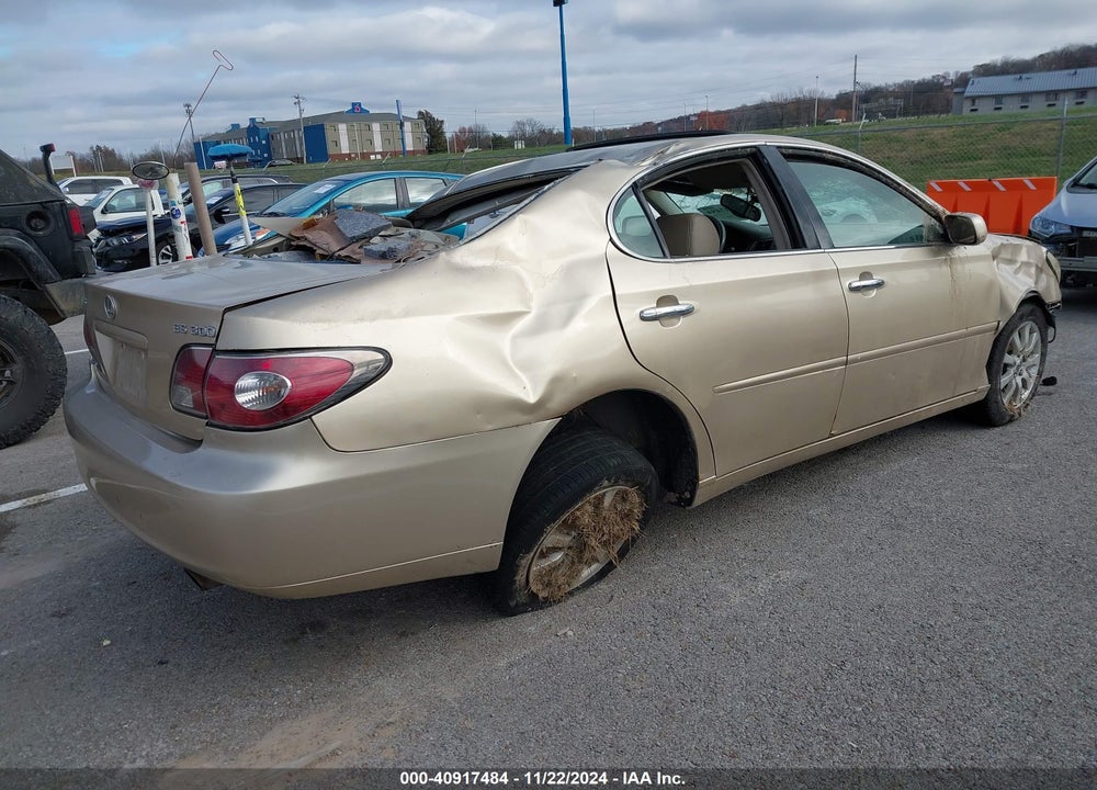 2002 LEXUS ES 300 VIN: JTHBF30G620066169