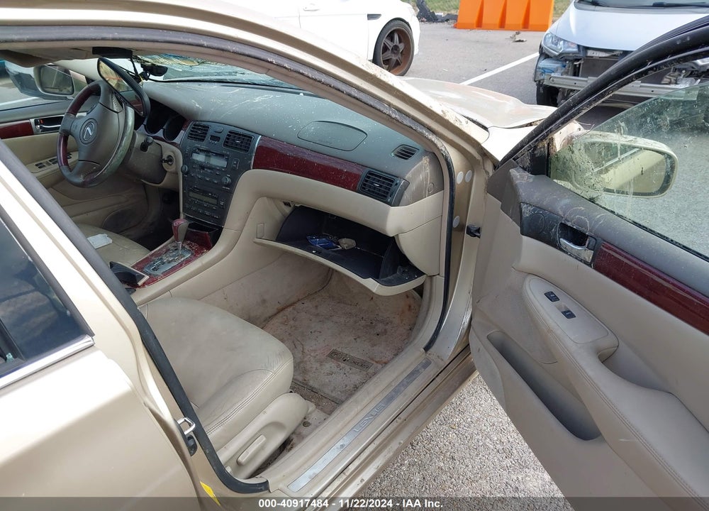 2002 LEXUS ES 300 VIN: JTHBF30G620066169