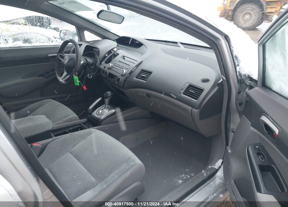 2010 HONDA CIVIC LX VIN: 2HGFA1F53AH330357
