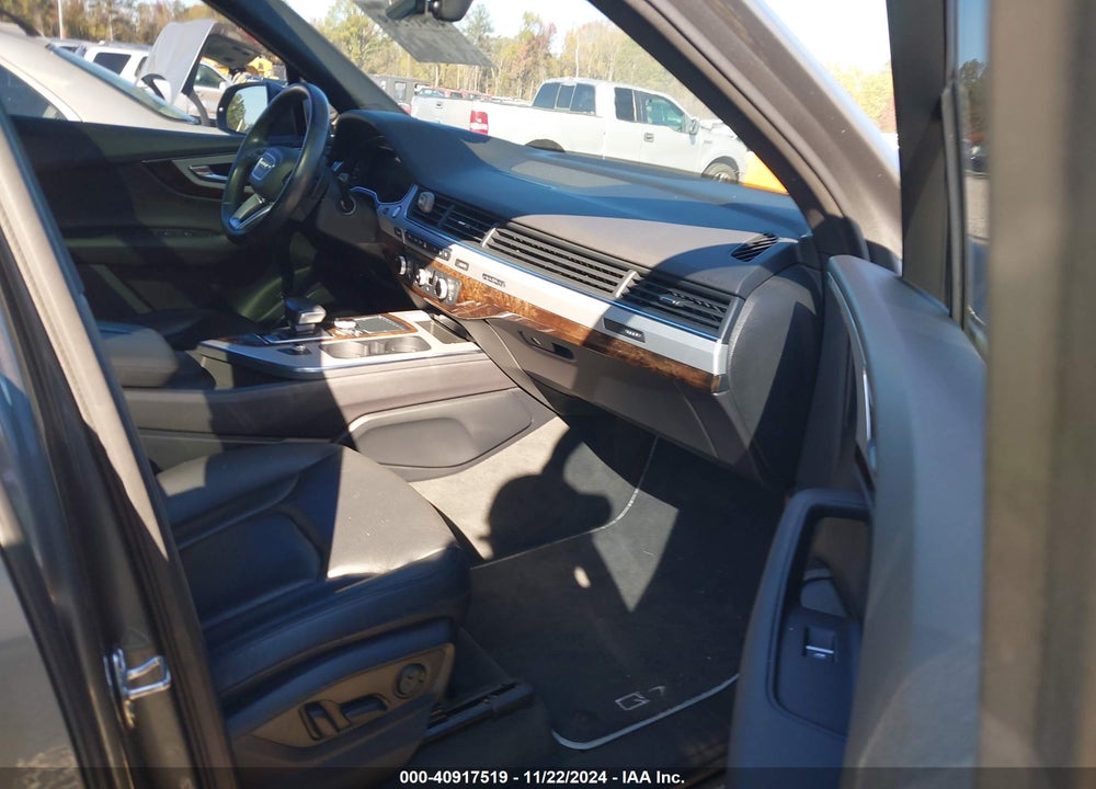2018 AUDI Q7 2.0T PREMIUM VIN: WA1LHAF7XJD012211