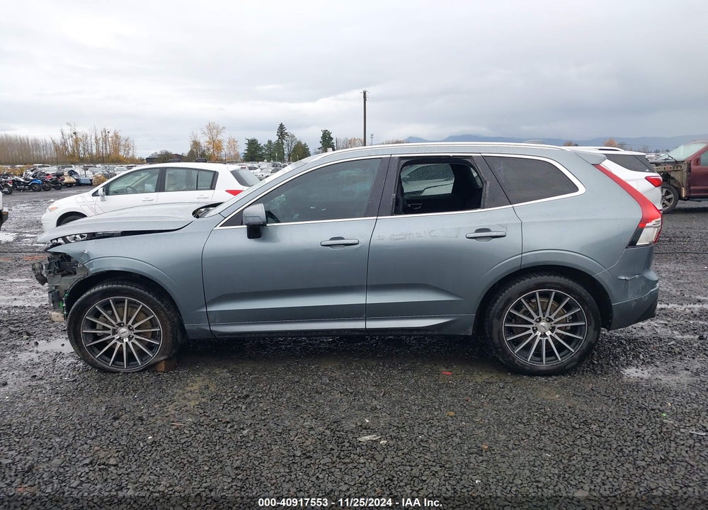 2018 VOLVO XC60 T6 MOMENTUM VIN: YV4A22RK3J1093832