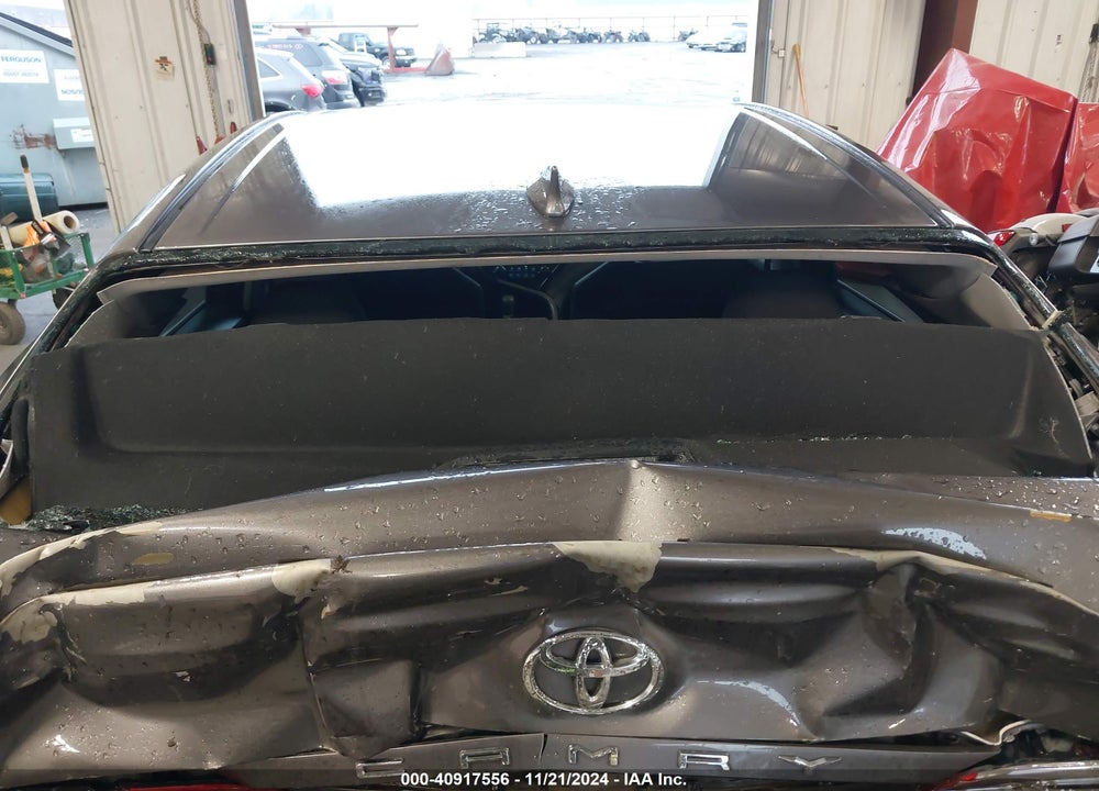 2020 TOYOTA CAMRY LE VIN: 4T1C11AKXLU330771