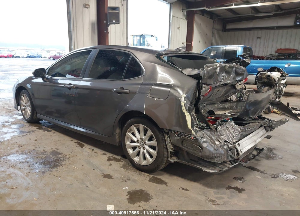 2020 TOYOTA CAMRY LE VIN: 4T1C11AKXLU330771
