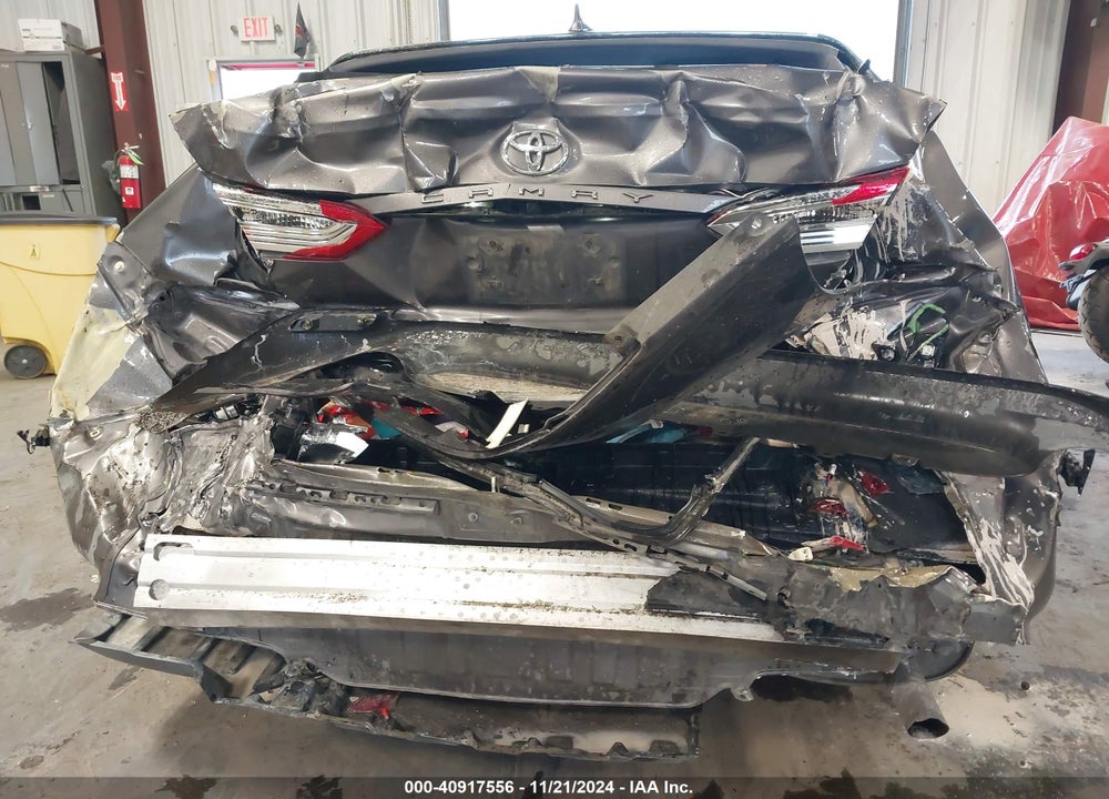 2020 TOYOTA CAMRY LE VIN: 4T1C11AKXLU330771
