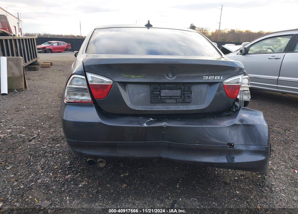 2007 BMW 328I VIN: WBAVA33587KX75704