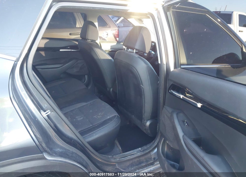 2021 KIA SELTOS S VIN: KNDEUCAAXM7166395