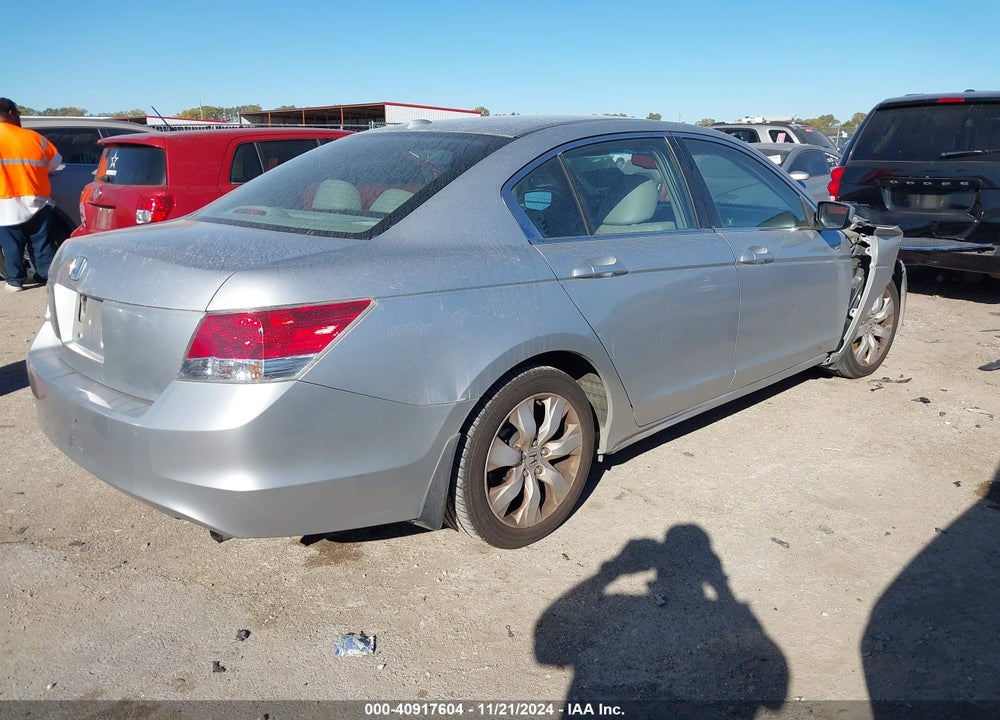 2008 HONDA ACCORD 2.4 EX-L VIN: 1HGCP26828A046101