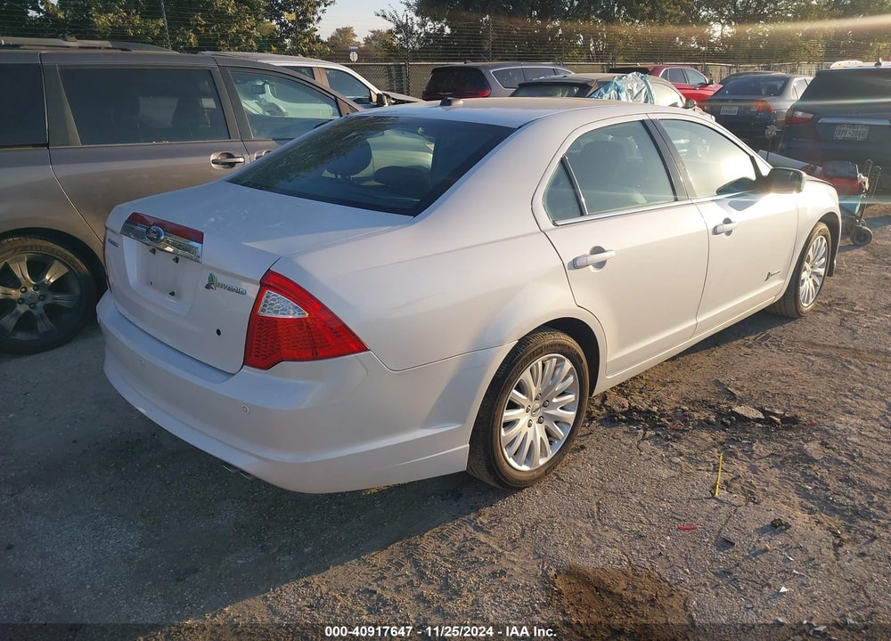 2011 FORD FUSION HYBRID VIN: 3FADP0L31BR148623