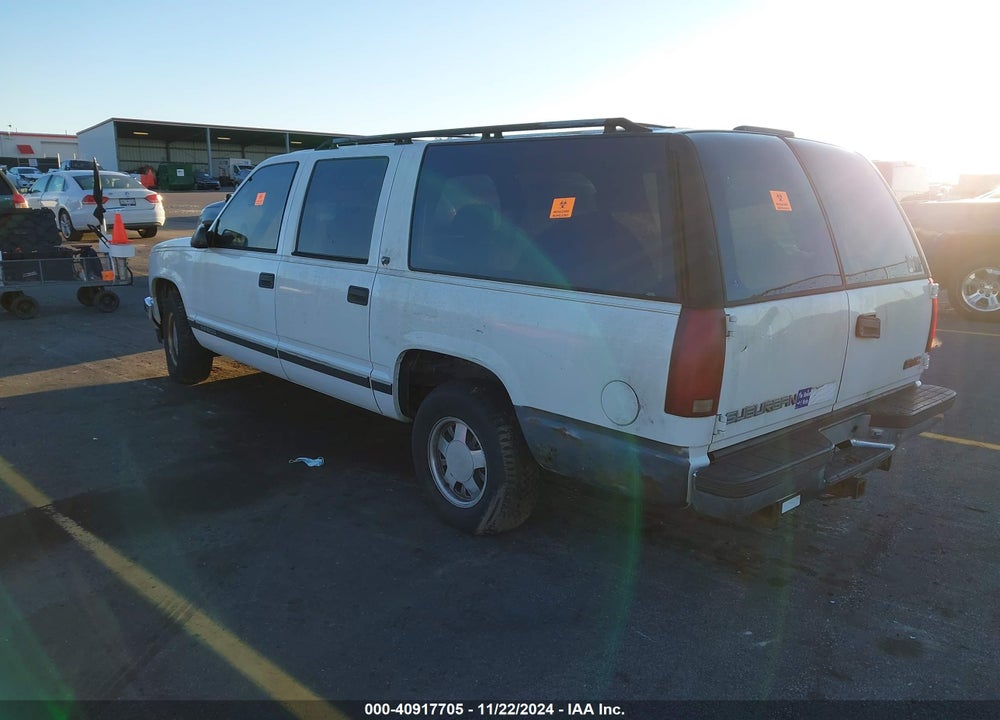1999 GMC SUBURBAN 1500 SL VIN: 3GKEC16R4XG544097