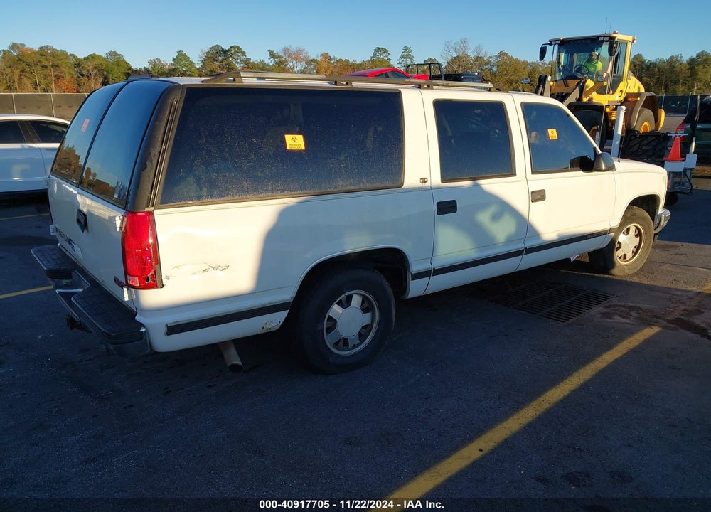 1999 GMC SUBURBAN 1500 SL VIN: 3GKEC16R4XG544097