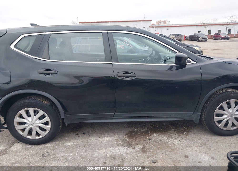 2017 NISSAN ROGUE S VIN: JN8AT2MV3HW013366