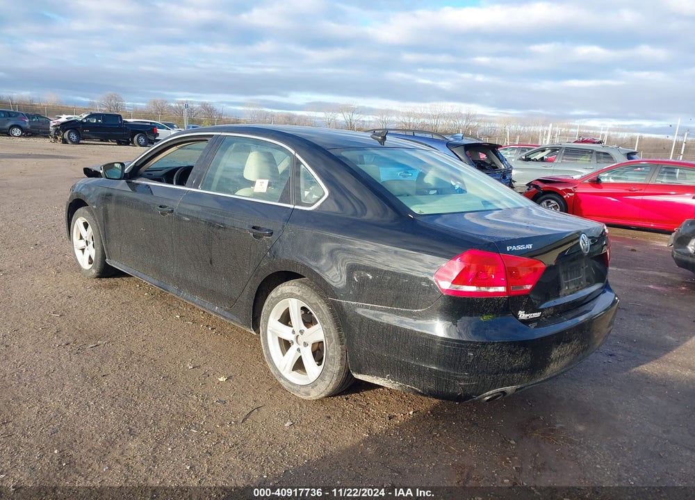 2015 VOLKSWAGEN PASSAT 1.8T SE VIN: 1VWBS7A37FC056168