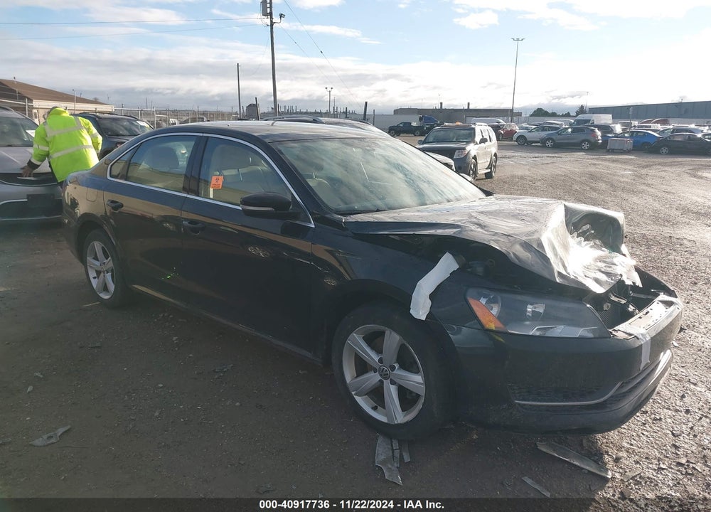 2015 VOLKSWAGEN PASSAT 1.8T SE VIN: 1VWBS7A37FC056168