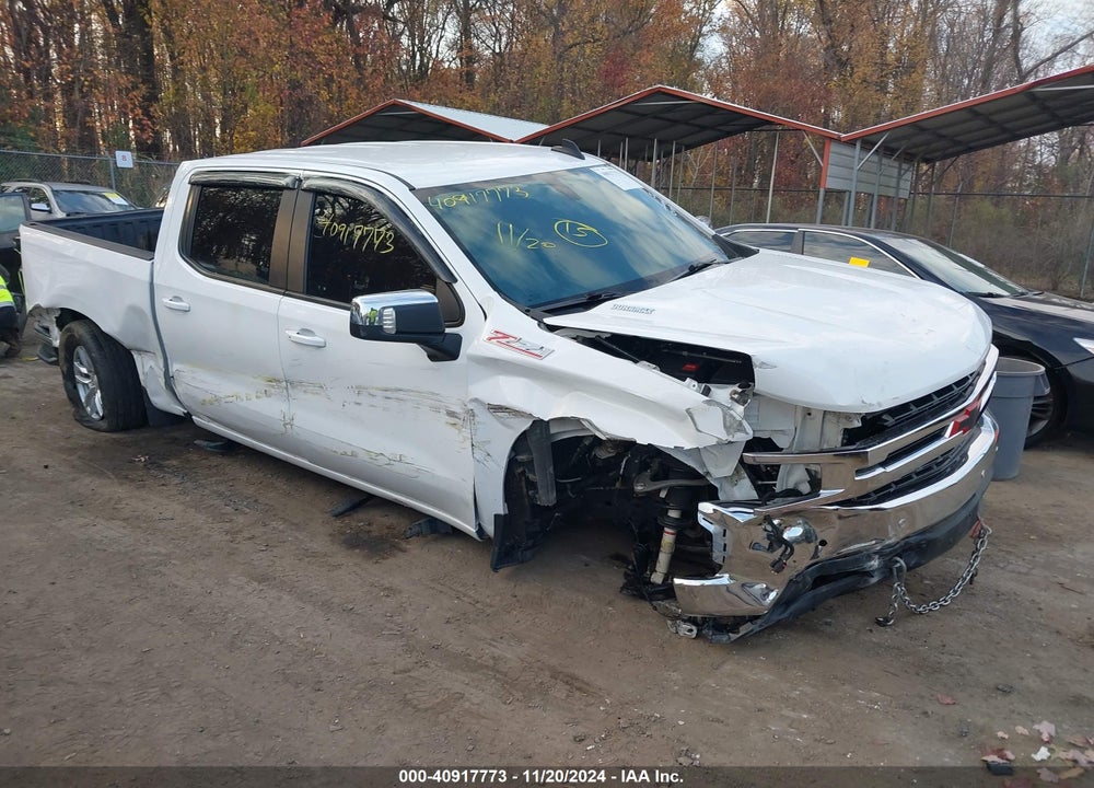 2020 CHEVROLET SILVERADO 1500 4WD SHORT BED LT VIN: 3GCUYDET8LG246198