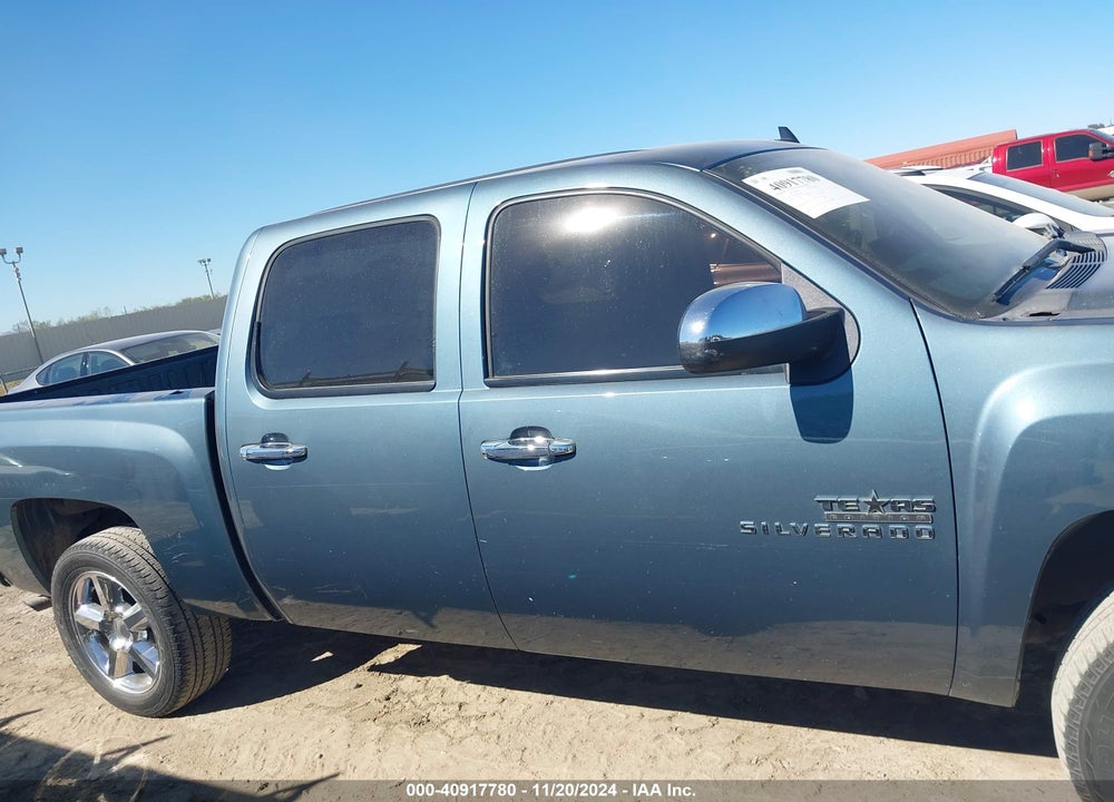 2011 CHEVROLET SILVERADO 1500 LT VIN: 3GCPCSE07BG391446