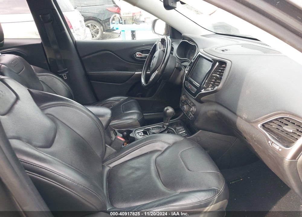 2019 JEEP CHEROKEE LIMITED FWD VIN: 1C4PJLDB8KD450547