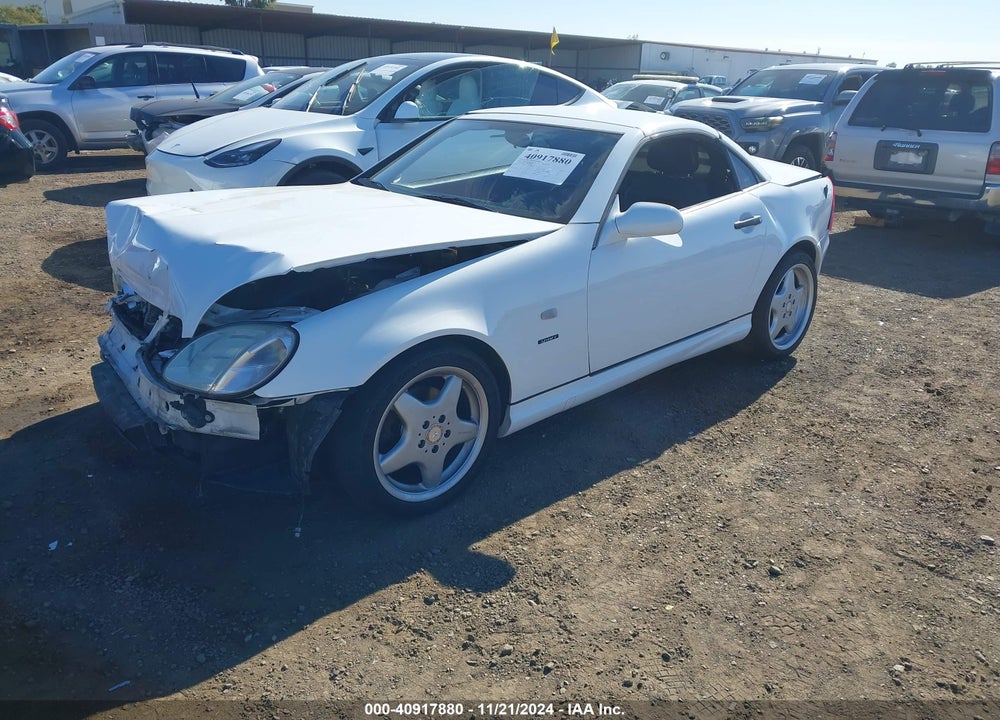 1999 MERCEDES-BENZ SLK 230 KOMPRESSOR VIN: WDBKK47F3XF128520