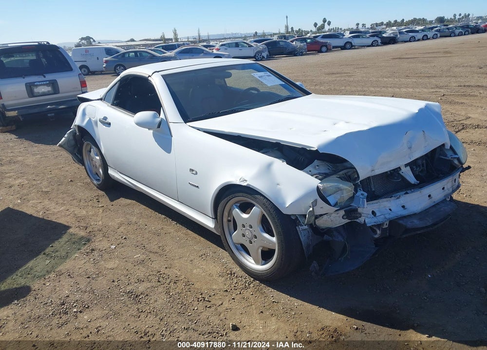 1999 MERCEDES-BENZ SLK 230 KOMPRESSOR VIN: WDBKK47F3XF128520